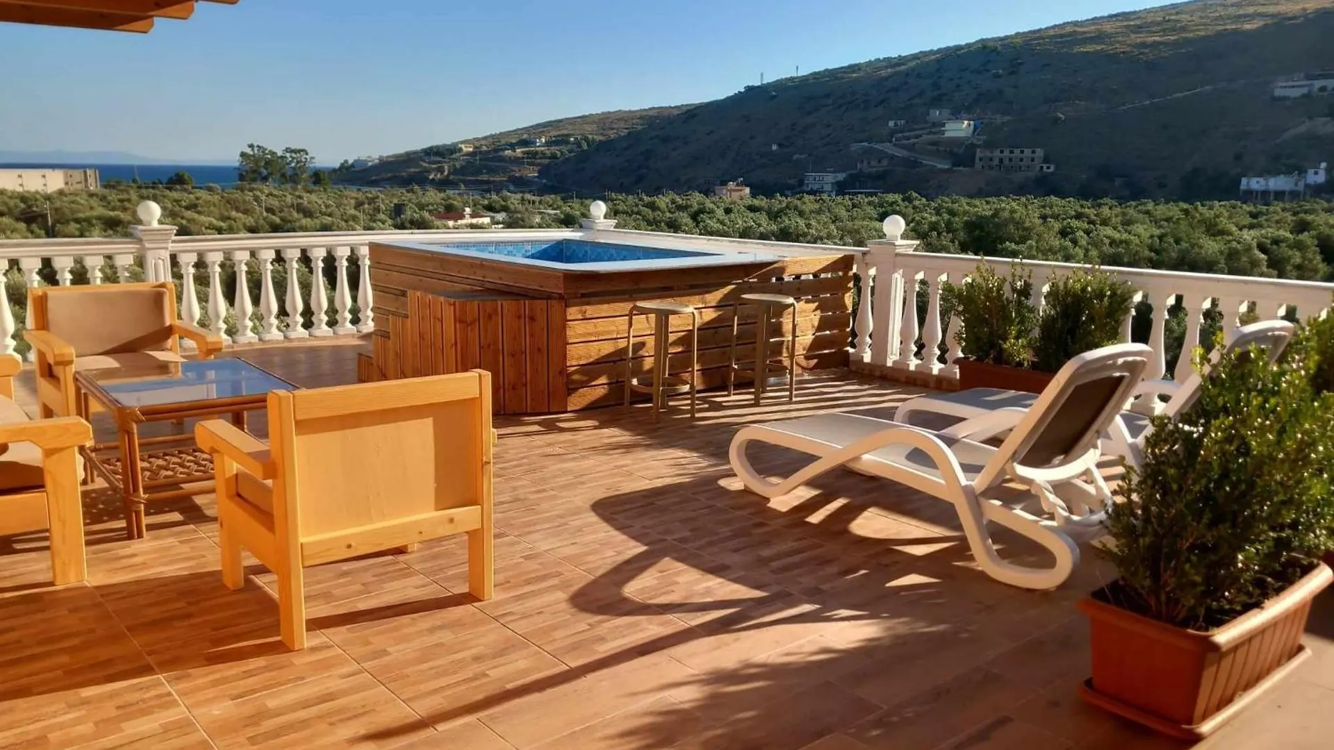 Irini'S Guesthouse Qeparo 0*,  Albania